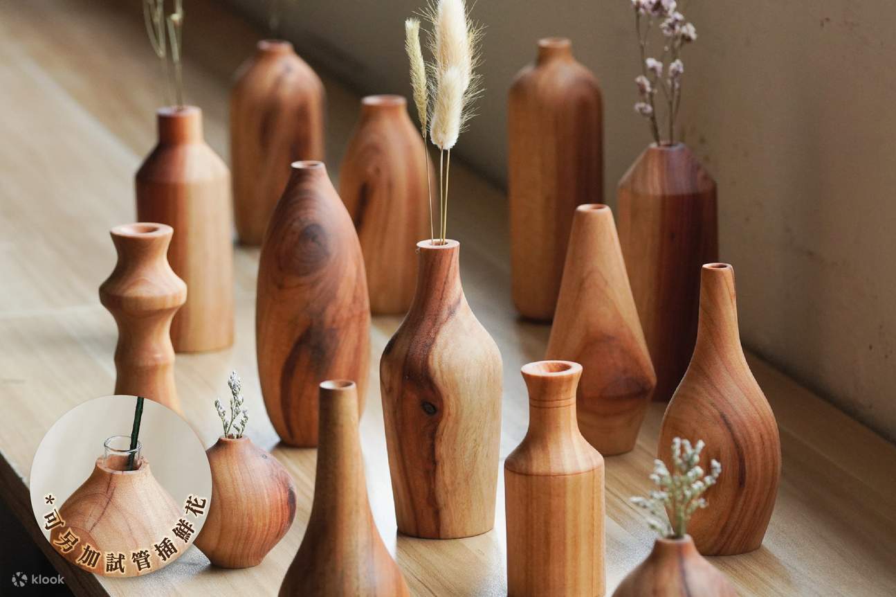 Little Corner HK Wood turning and wood carving craft